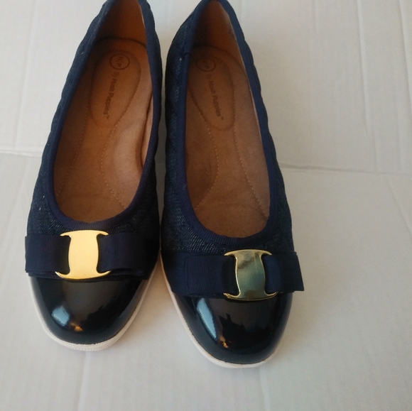 Naturalizer Women's Hush pupples - Picture 1 of 3